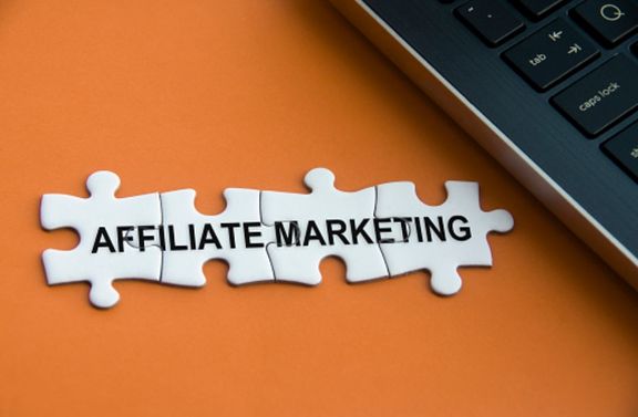 ApparentLink Affiliates The Clear Route to Success